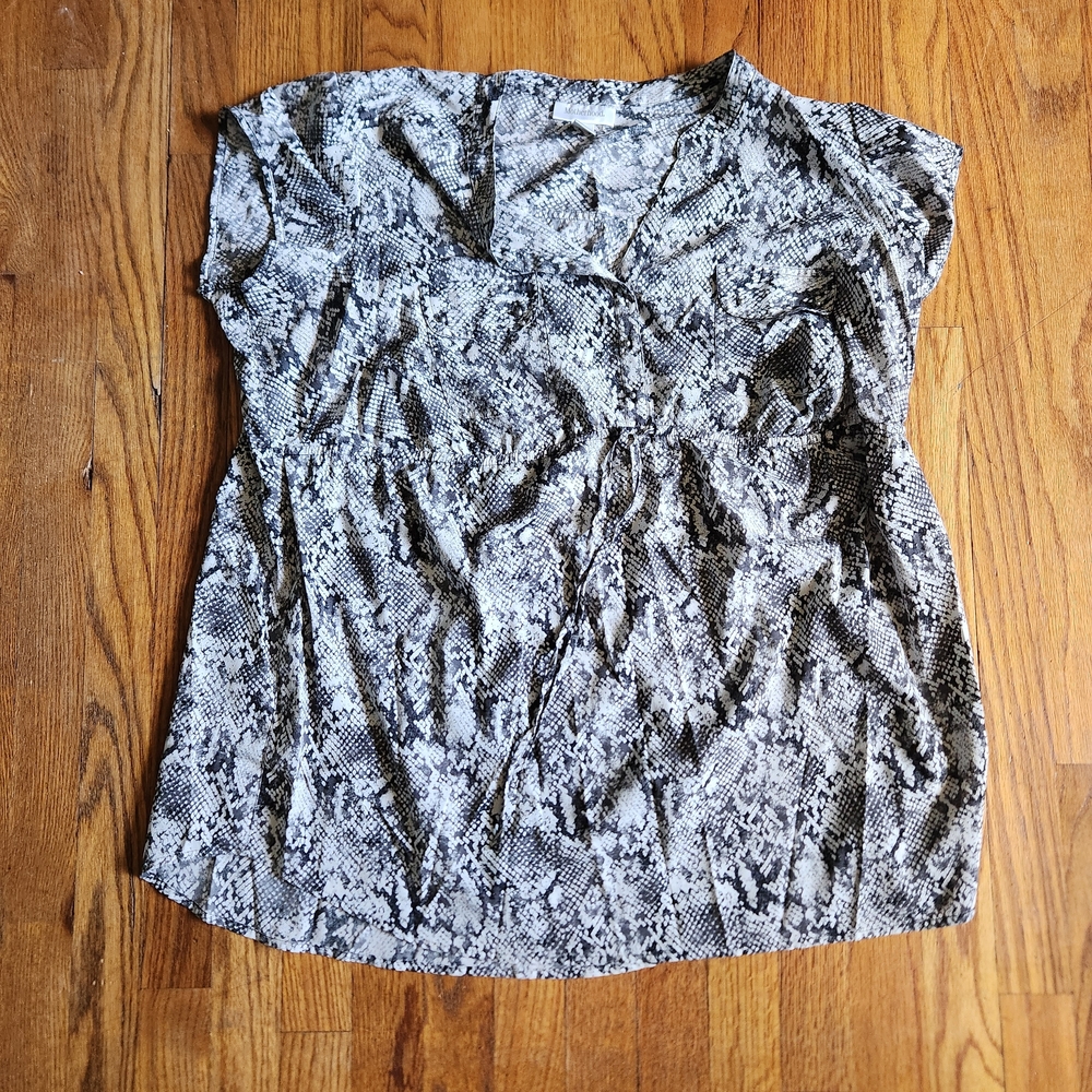 Motherhood Maternity Black and White Snake Print Blouse